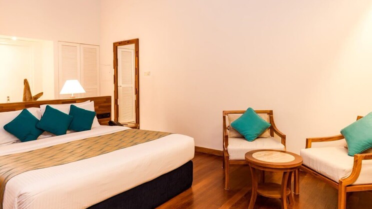 Sunset Deluxe Beach Villa